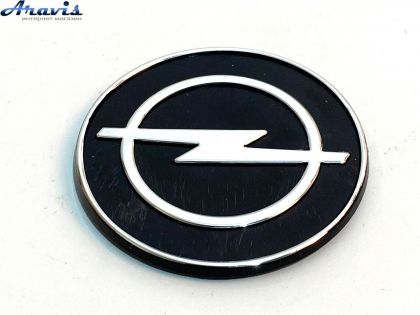 Емблема Opel 74мм пластик чорна+хром 2 пуклі+скотч плоска Vectra перед 1986-91