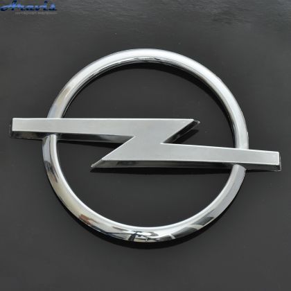 Эмблема Opel Vectra C Combo задняя пластик скотч хромровная 100х131мм