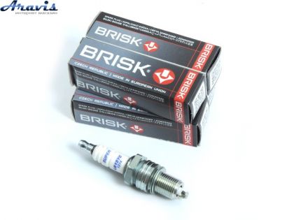 Свечи зажигания Brisk LR15YC.1К Super Зазор-0.8мм ключ-21 2108-09 2121 Ланос 1.4 резистор 1314