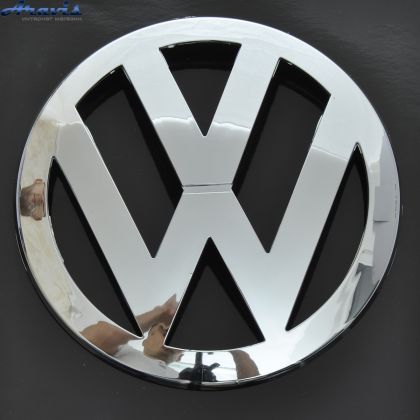 Емблема Volkswagen T-5 2003-10 передня пластик засувка опукла D165 7EO 853 601 739